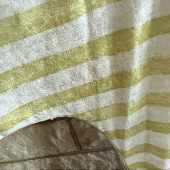 CJ Banks Short Sleeve Stripe Floral Top Size X Green Cream - Picture 6 of 8